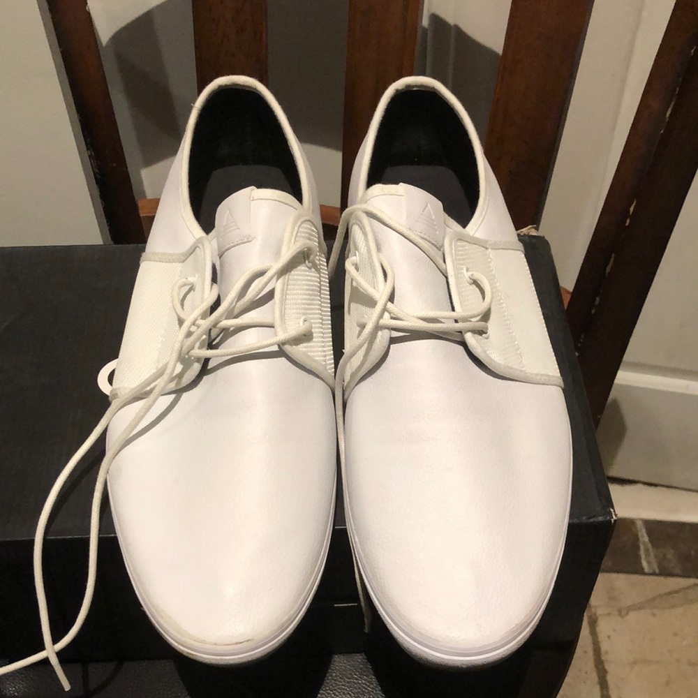 White Men's Shoes